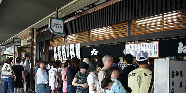 学校終わりの鴨川周辺