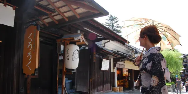 サークルメンバーで日帰り京都旅行♪あわよくば気になるあの娘と・・・