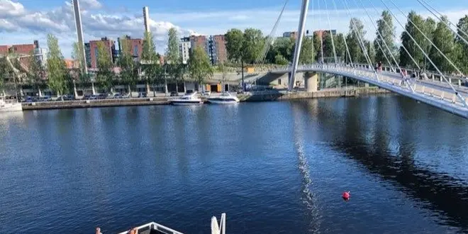フィンランドの湖水地方を街歩き　ヘルシンキから日帰りタンペレ