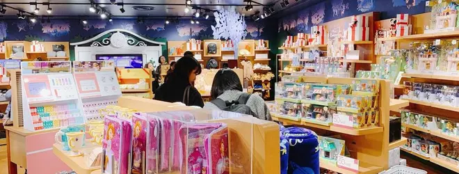 ディズニーストア 京都河原町店へ行くなら おすすめの過ごし方や周辺情報をチェック Holiday ホリデー
