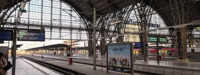 フランクフルト中央駅へ行くなら おすすめの過ごし方や周辺情報をチェック Holiday ホリデー