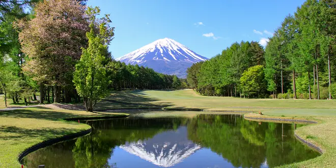 富士桜カントリーと河口湖のゴルフ旅