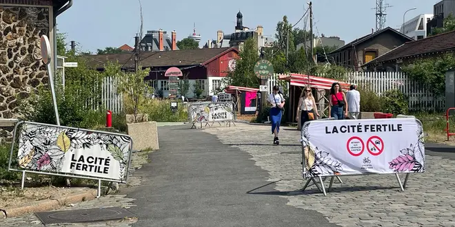 晴れの日におすすめ！サード・プレイスになったフランス国鉄跡地