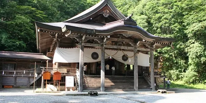 🌸金櫻神社⛩と⚔武田神社⛩
