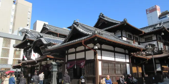 道後温泉でくつろぐ癒し旅