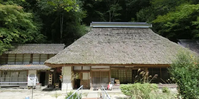 奥津温泉で美人の湯と渓流美を楽しむ