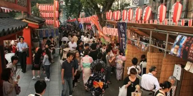 7月中旬～7月下旬 神楽坂まつり