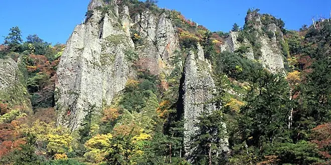 島根の秘境！秋に訪れよう立久恵峡！