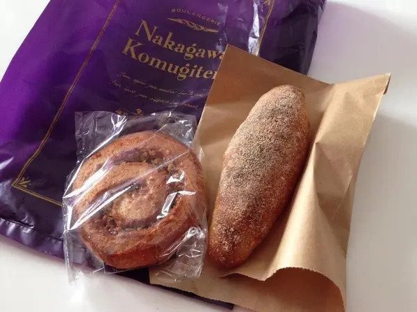 ナカガワ小麦店のパン