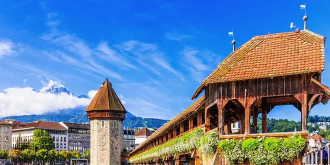 【スイス🇨🇭】華やかな湖畔の古都ルツェルンを歩こう