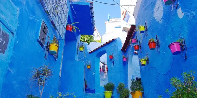 【モロッコ】魅惑の青い街に真っ赤な砂漠🏜極彩色の雑貨をグルっと周遊女子旅でフォトジェニックな旅