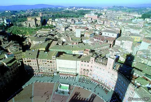 【イタリア世界遺産】中世の街シエナを観光