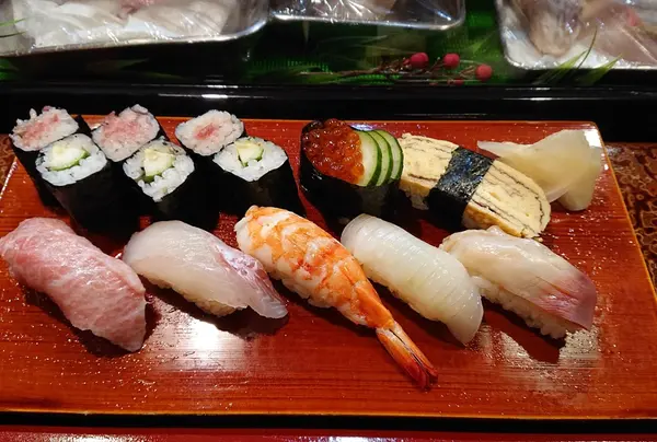 紅葉寿司