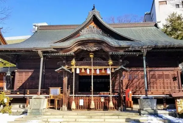 四柱神社