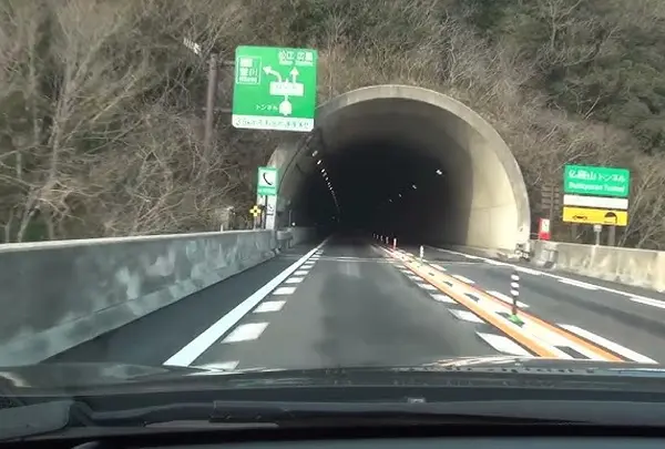 山陰自動車道