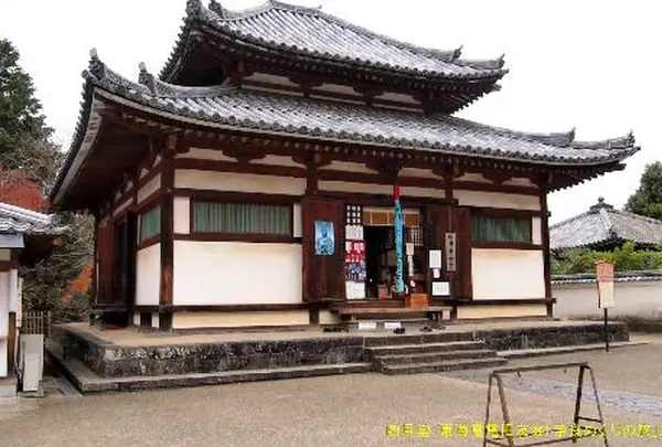 奈良東大寺境四月堂