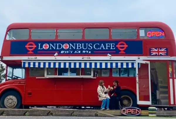 糸島 LONDON BUS CAFE（ロンドンバスカフェ）の写真・動画_image_1561208