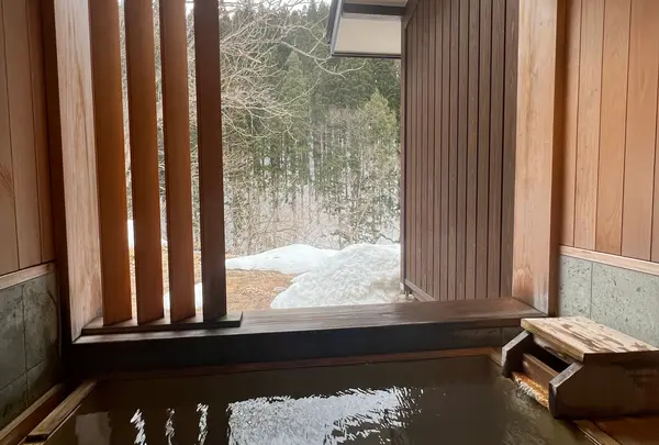 秋の宮温泉郷 湯けむりの宿 稲住温泉の写真・動画_image_670114