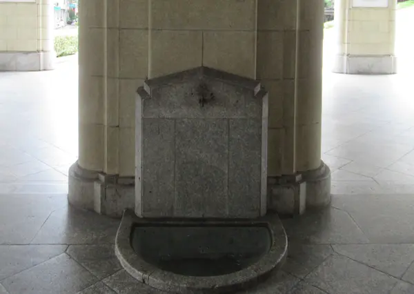 中山堂(旧台北公会堂)