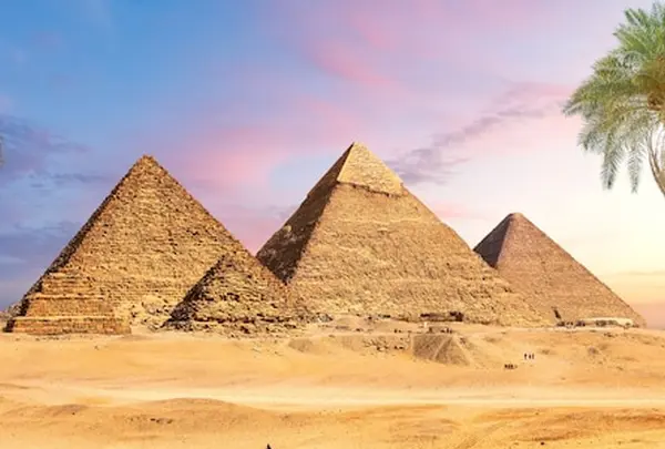 ギザの大ピラミッド（Great Pyramid of Giza）