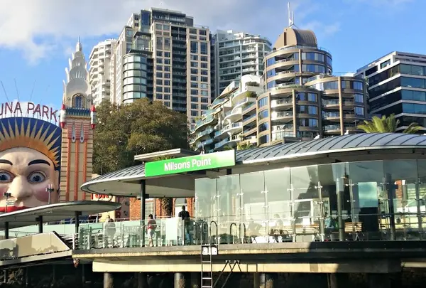 Milsons Point Wharf